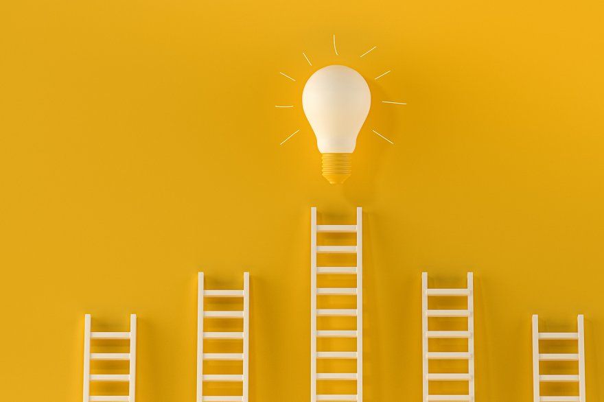 Драбини, що ведуть до лампочки – ідеї лісової школи та альтернативної освіти для дітей