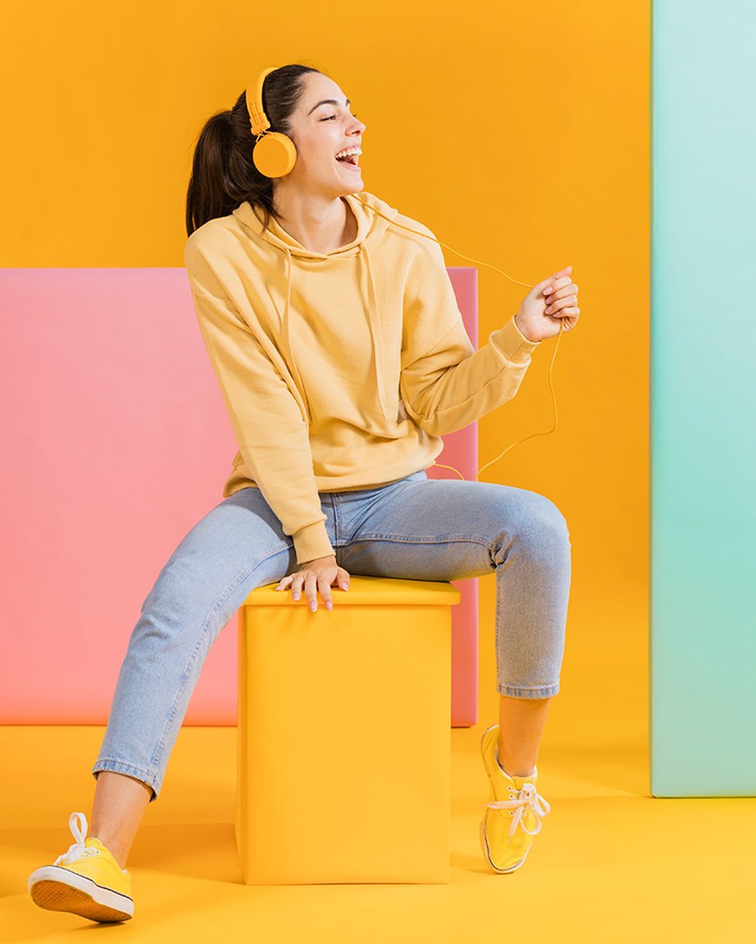 Академічна доброчесність в онлайн-навчанні: учениця навчається без списування